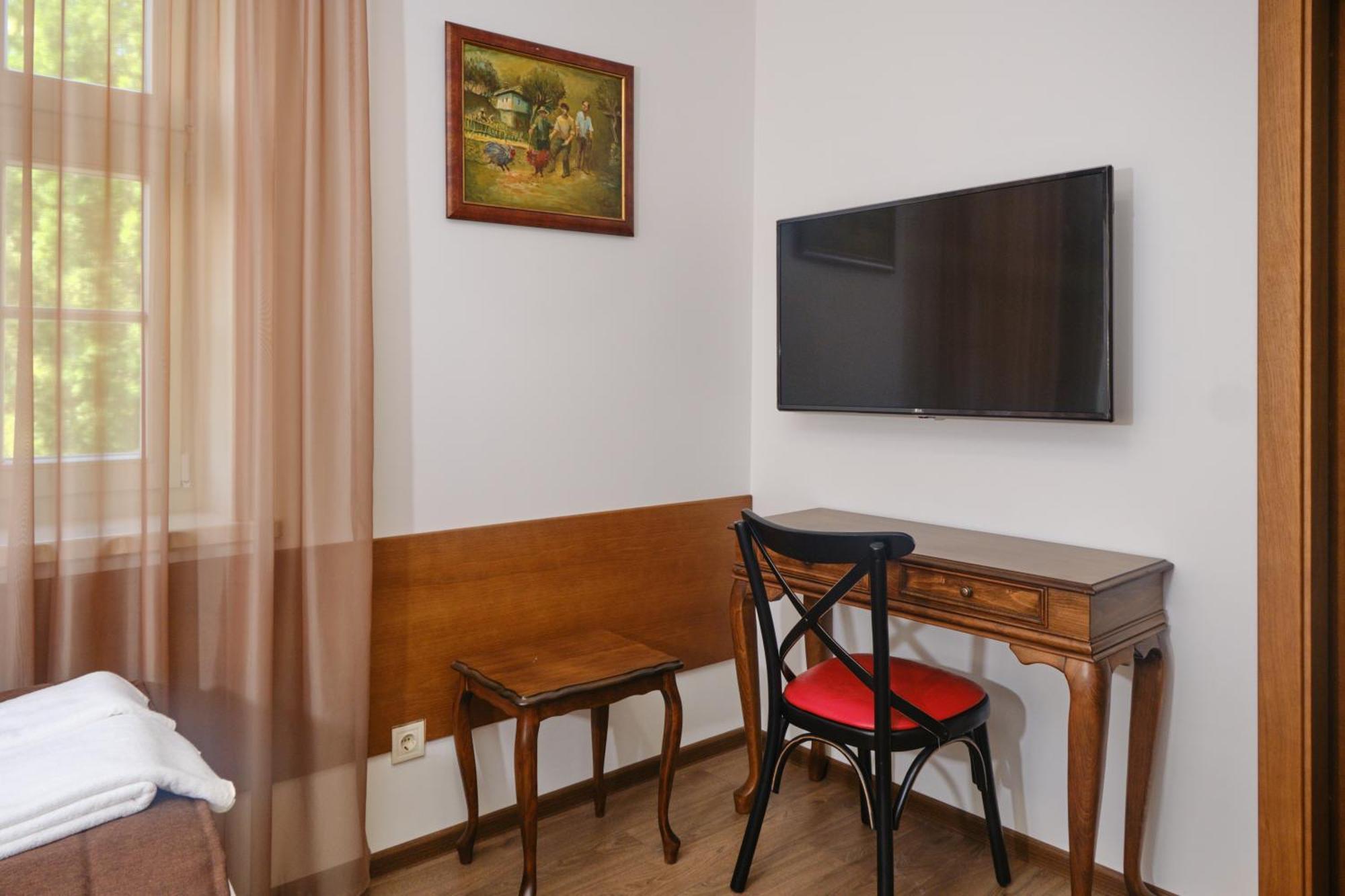 Hotel Splendid Плевна Экстерьер фото